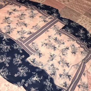 Beautiful Flowered kimono Cardigan!